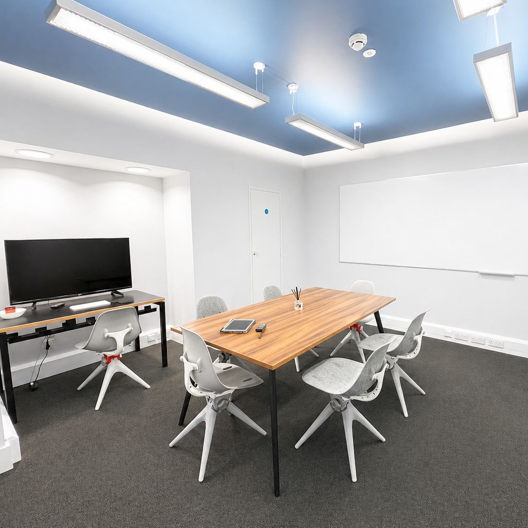 Mainyard Studios Hackney Central  Meeting Room Product Image